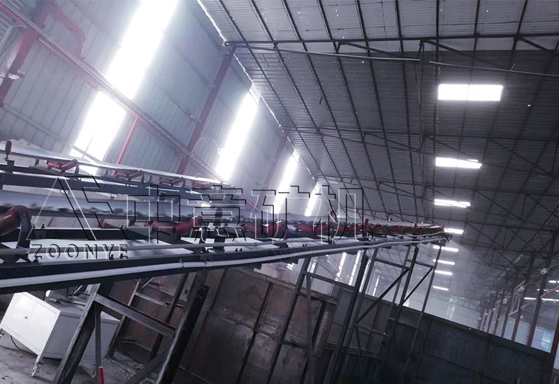 廣州環(huán)保固廢建筑裝修垃圾粉碎再生利用項目現(xiàn)場 廣州環(huán)保固廢建筑裝修垃圾粉碎再生利用項目現(xiàn)場