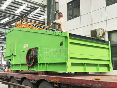 中意機械裝修垃圾處理設備順利裝車，即將啟程奔赴客戶現(xiàn)場